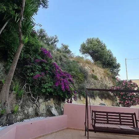 Loutraki - Cozy House Βίλα *