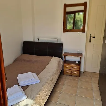 Βίλα Loutraki - Cozy House