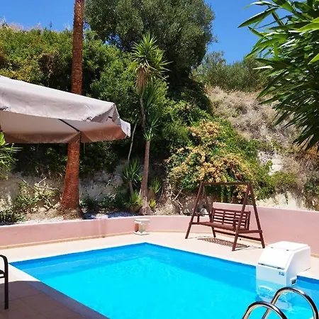 Βίλα Loutraki - Cozy House *